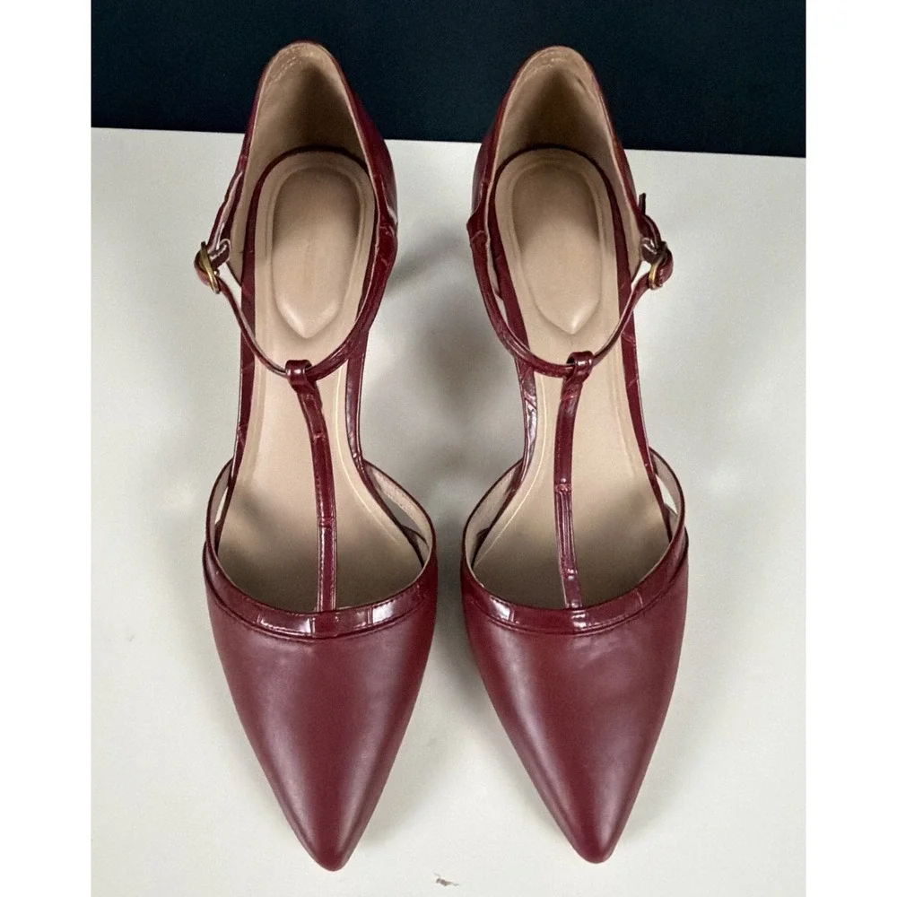 Giani Bernini Women's Ammelia Pointed Toe T-Strap Pumps Size 8 Burgundy